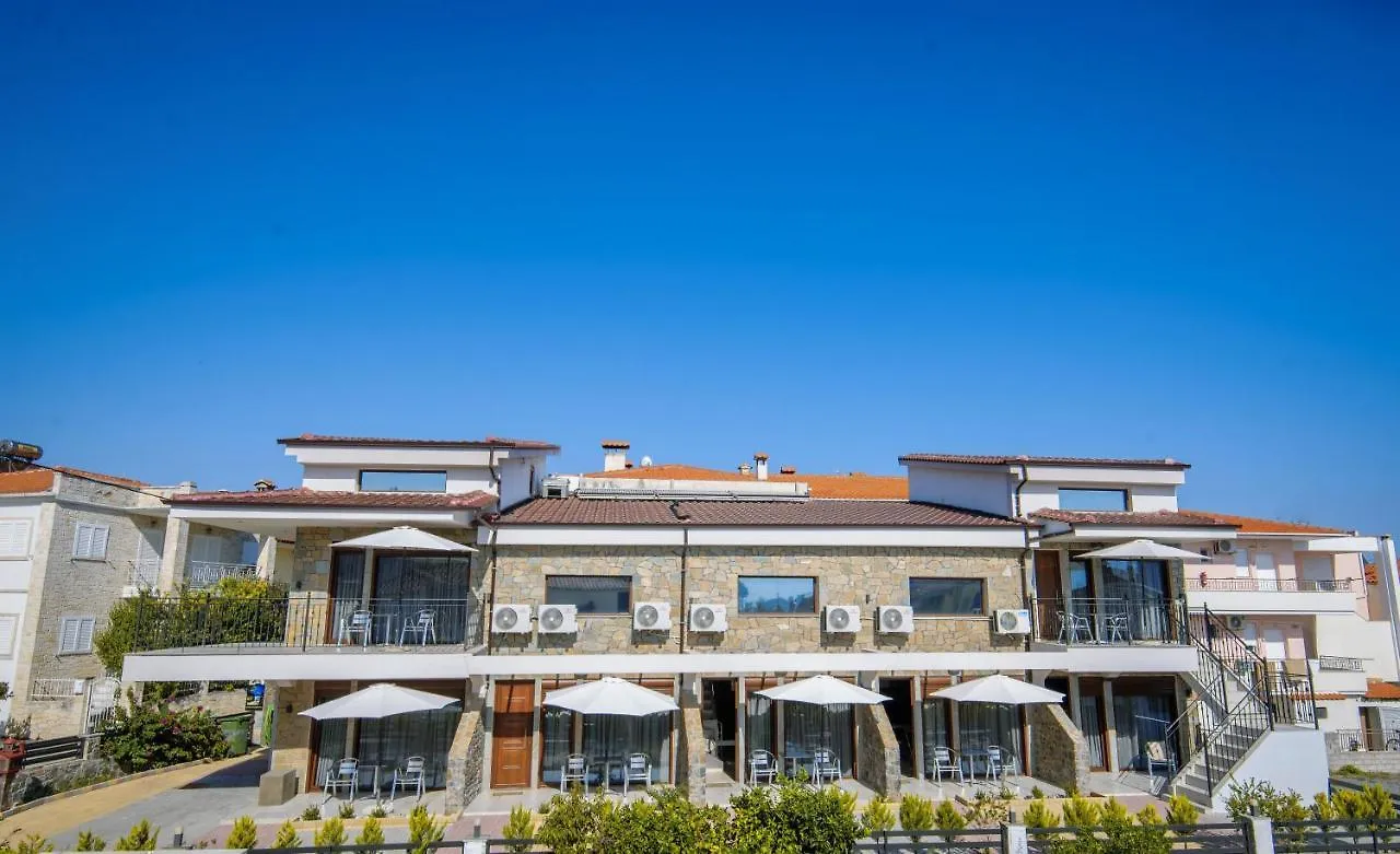 Apartment Stone Suites Pefkochori