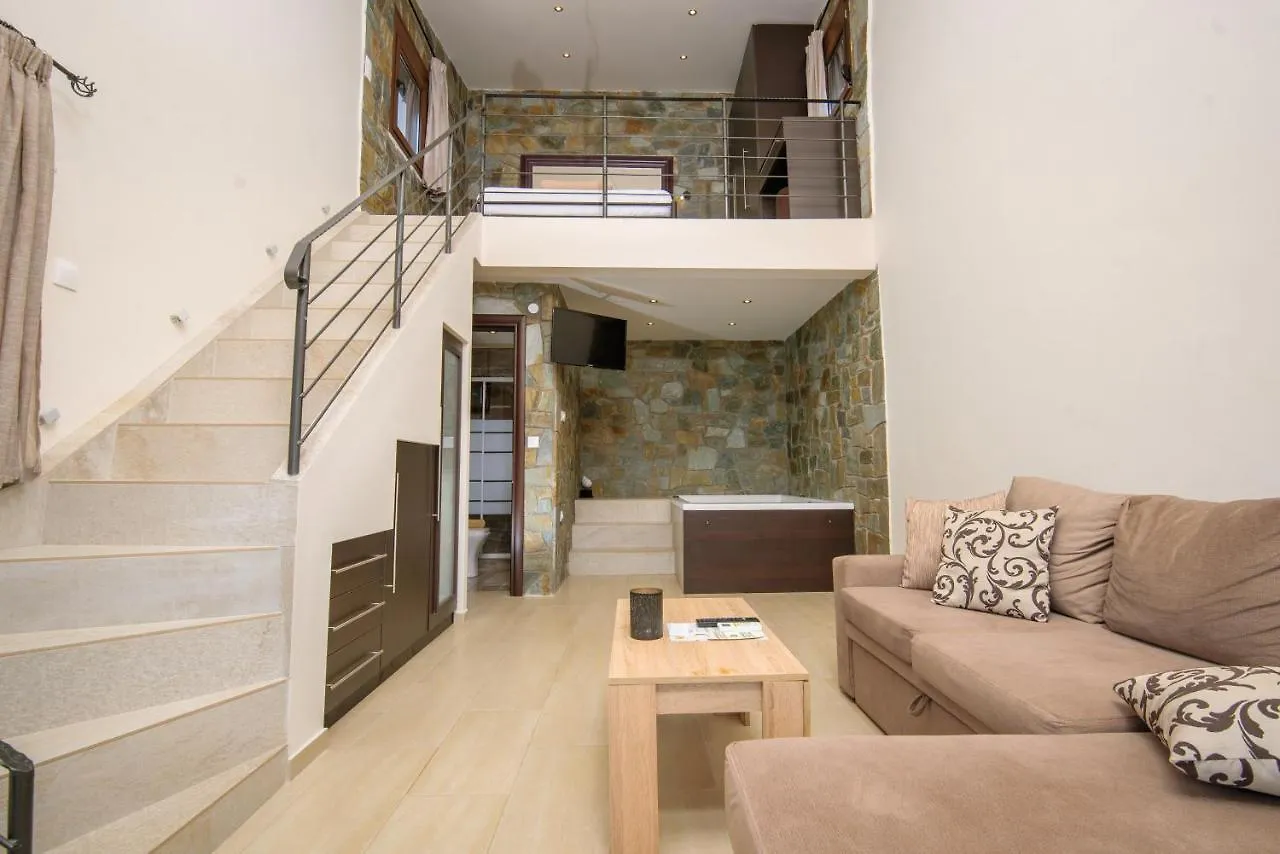 Stone Suites Pefkochori